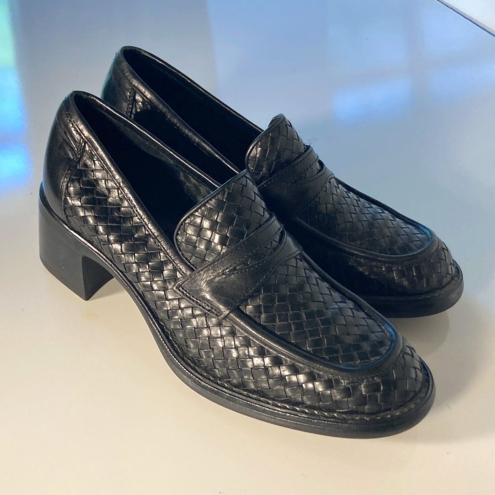 Bass SZ 5.5 Clovis Black weaved leather chunky penny loafers classic vintage